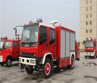 五十铃型抢险救援消防车